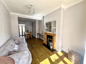 Photo 8- click for photo gallery